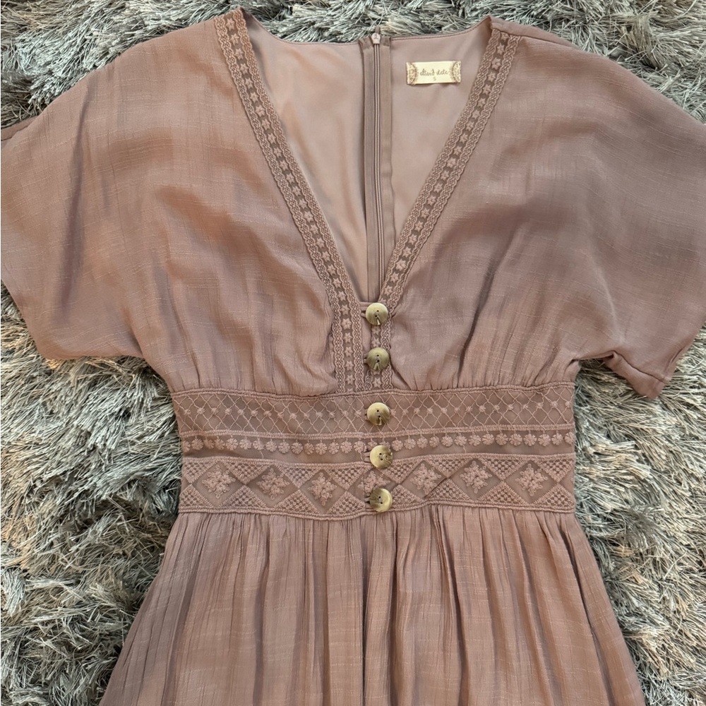 Alter’d State Mauve Lace-Trimmed Maxi Dress - Picture 10 of 16